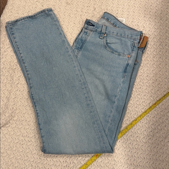 Levi's 501 34/34 Men’s Botton fly Light blue Jeans - Picture 2 of 12